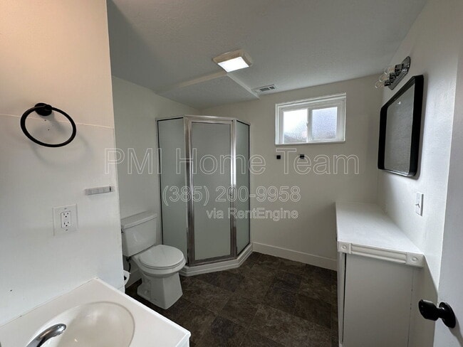 Building Photo - 765 Grant Ave