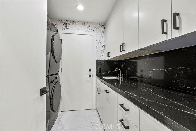 Building Photo - 5965 Nora Lynn Dr