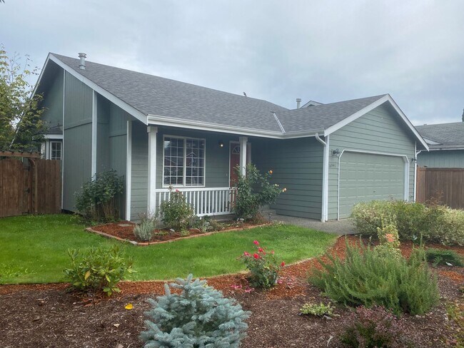 Building Photo - Charming 3 bed + bonus, 2 bath rambler - M...