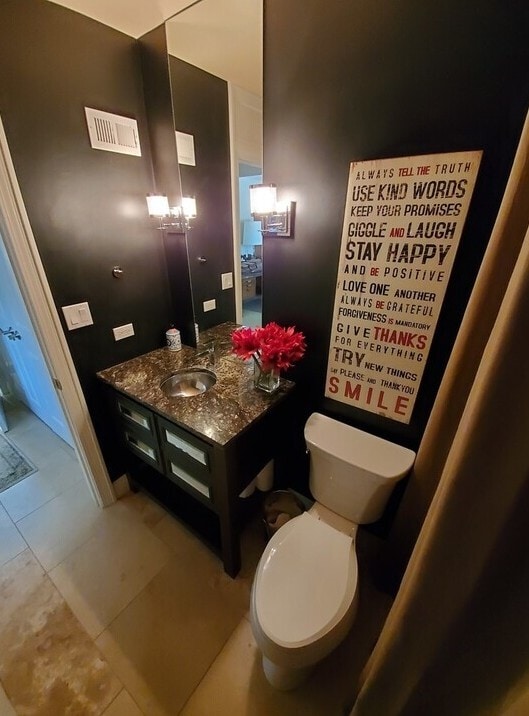 Building Photo - 328 Shoreline Rd