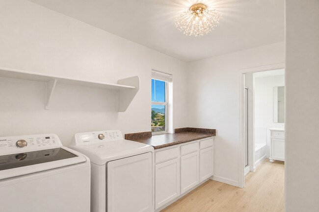 Building Photo - 41396 W Rio Bravo Dr