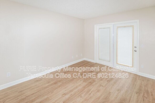 Building Photo - 209 Conifer Dr