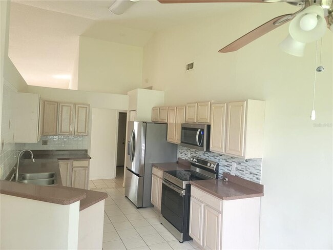 Building Photo - 119 Foxhall Ln