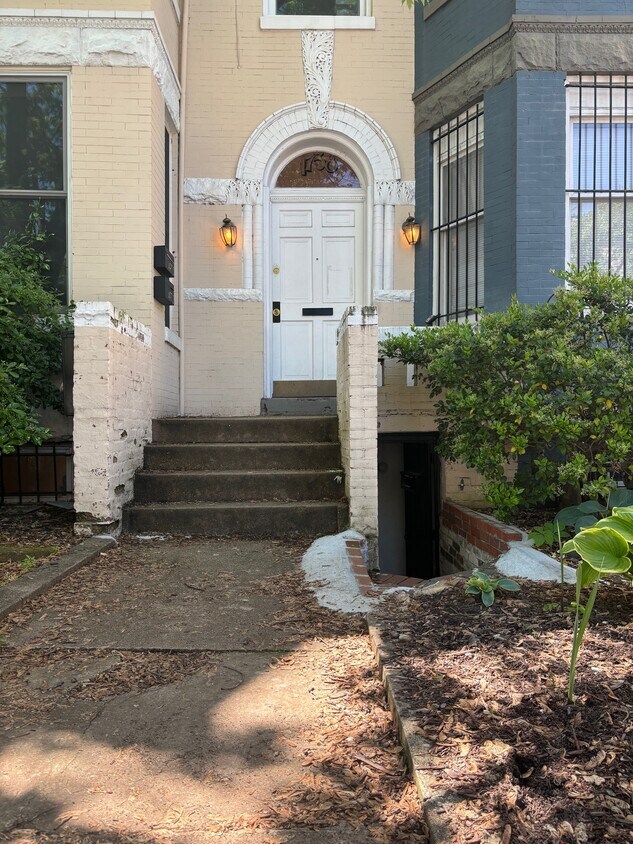 Primary Photo - 1738 U St NW