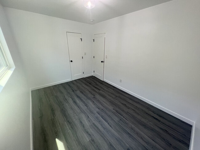 Building Photo - 3572 Nile St