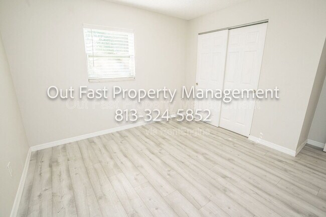 Building Photo - 430 3rd Ave