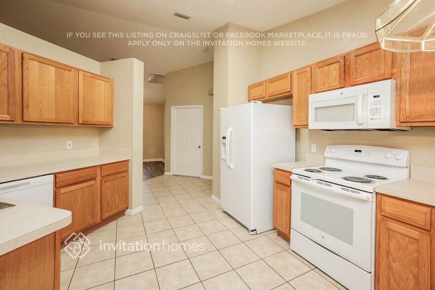 Building Photo - 2614 Nellie Ln