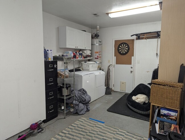 Building Photo - Gorgeous 4 Bedroom 2 Bathroom house in Poway