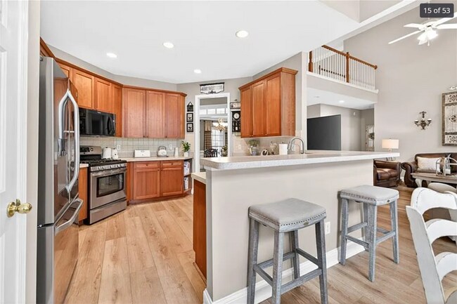 Building Photo - 5 Bed 4 Bath Multi Family House