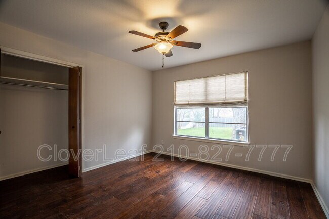 Building Photo - 2622 Hopeton Dr