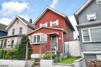 Building Photo - 425 Davis Ave