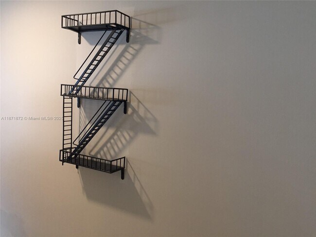 Building Photo - 3410 Coral Wy