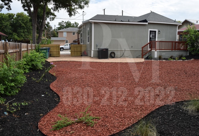 Building Photo - 213 Stafford St