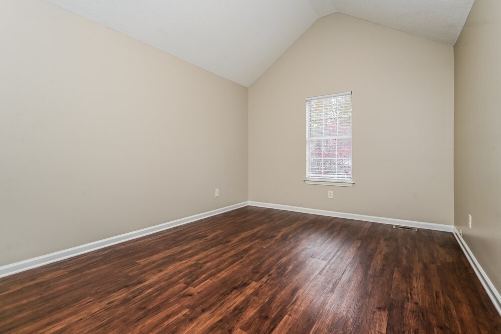 Building Photo - 2812 Oakvale Falls Dr