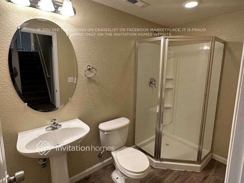 Building Photo - 10671 Cherrybrook Cir