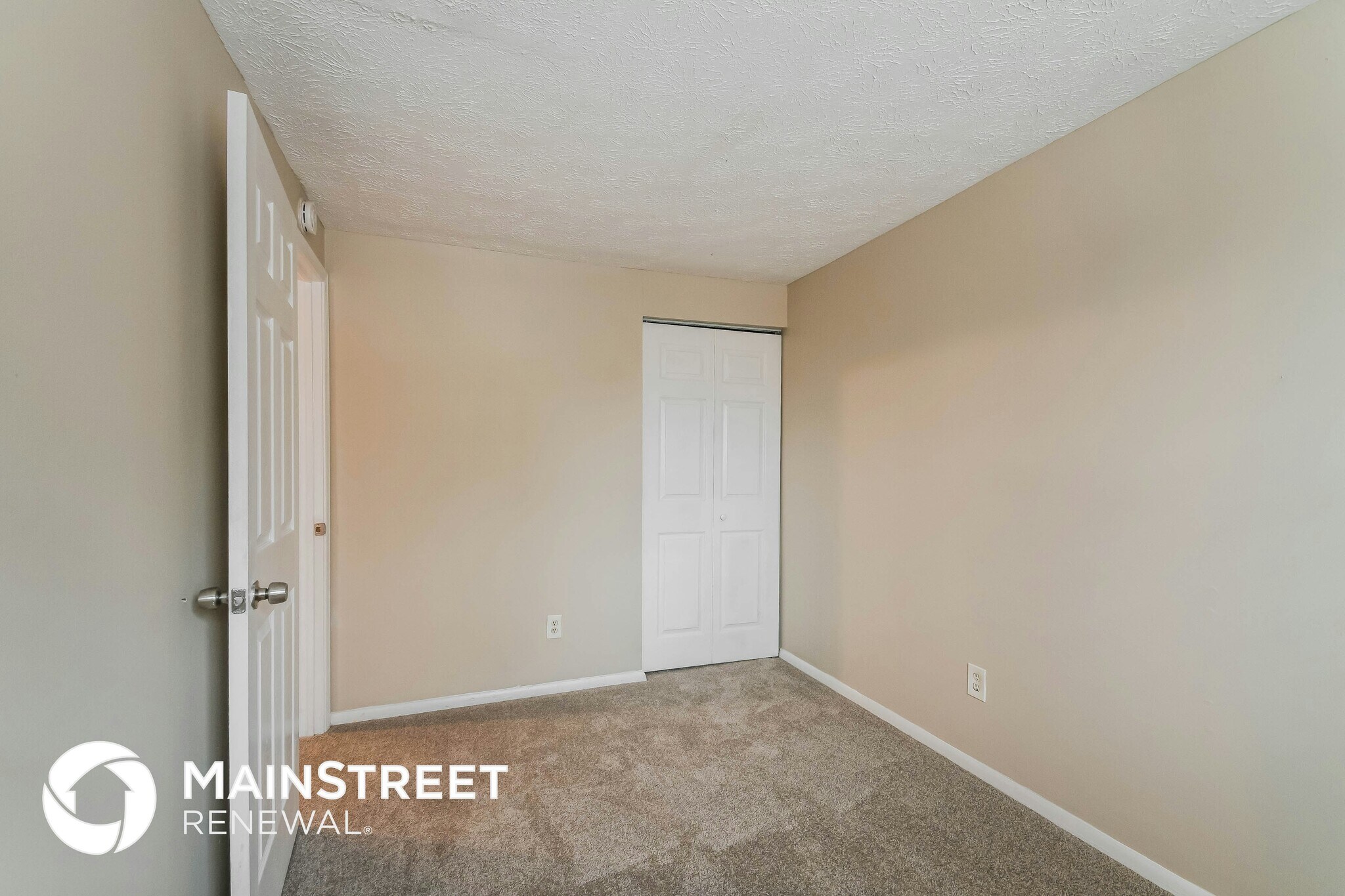 Building Photo - 1419 Mutz Dr