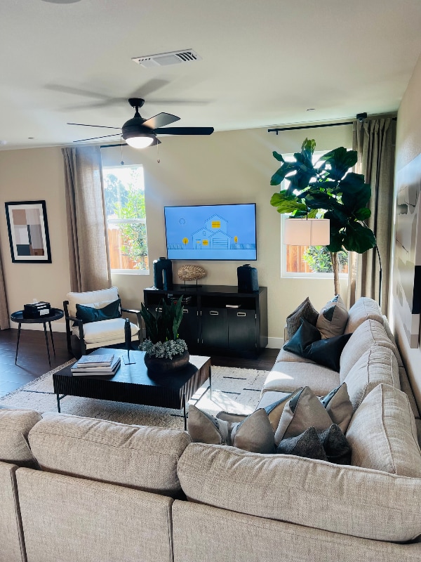 Building Photo - 1533 Blackfish Wy