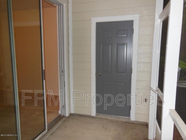 Building Photo - 3504 Summerlin Ln N