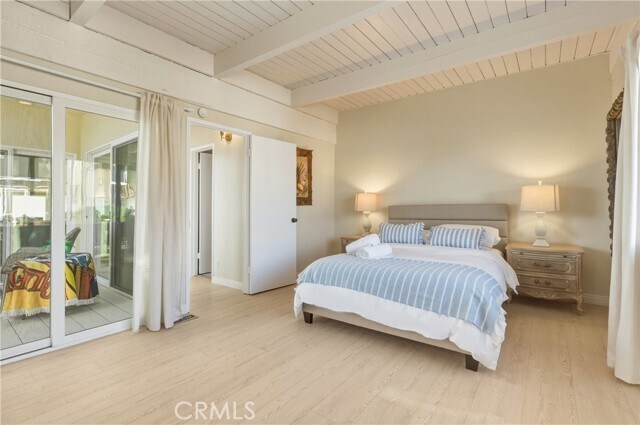 Building Photo - 883 Katella St