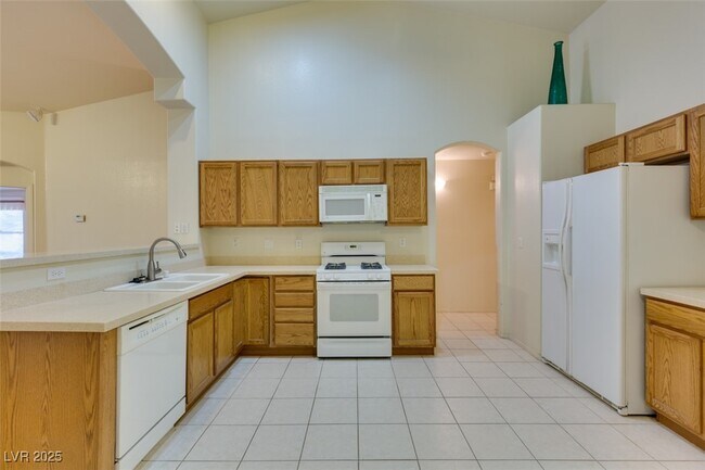 Building Photo - 10308 Juniper Creek Ln
