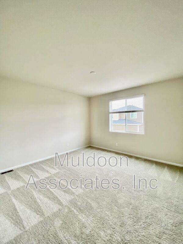 Building Photo - 8739 Scarborough Dr