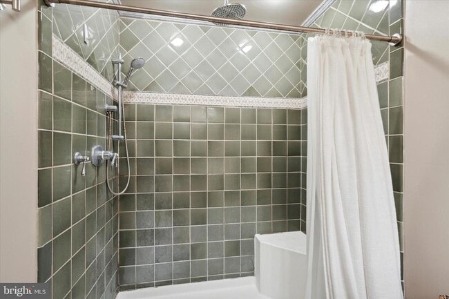 Building Photo - 109 Hawthorne Ct