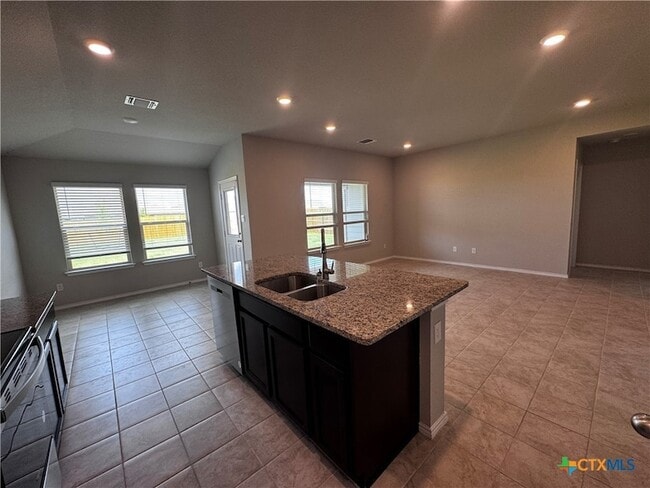 Building Photo - 1010 Prairie Clover Rd