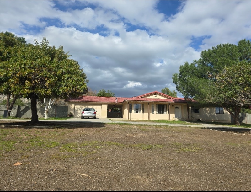 Building Photo - 25200 Jamawag Dr