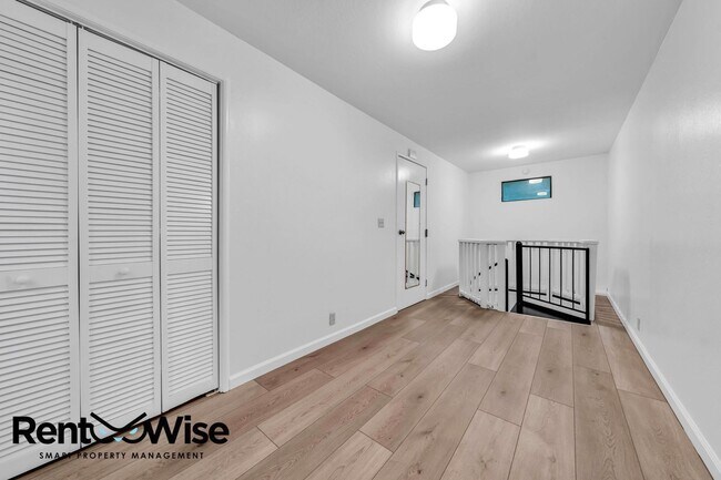 Building Photo - 683 Old La Honda Rd