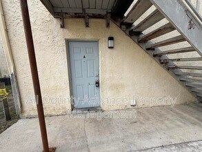 Building Photo - 4911 E Temple Heights Rd