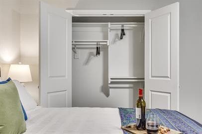 Building Photo - 829 Juno Ln