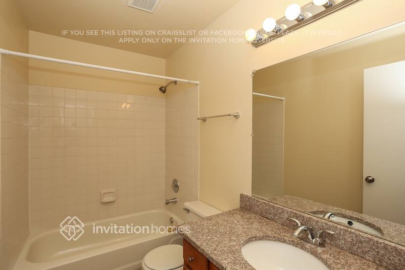 Building Photo - 1225 Sebring Cir