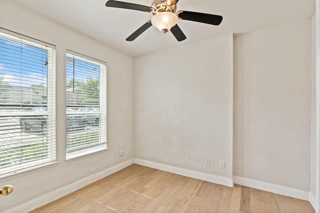 Building Photo - 3906 Pickett Pl Dr