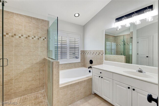 Building Photo - 7052 Timberland Cir