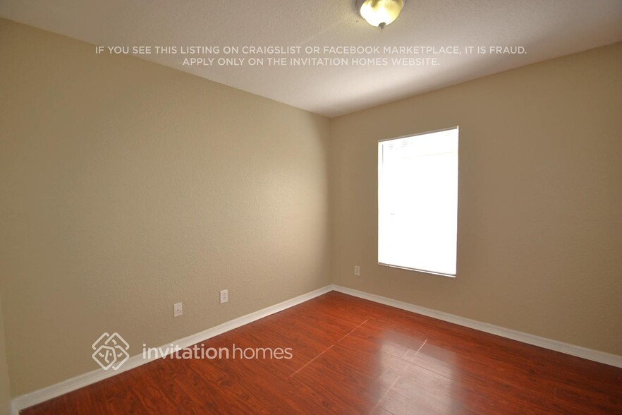 Building Photo - 5419 Flagler St