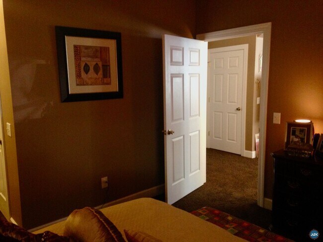 Building Photo - First Floor 2BR 2BA North End Summerfield $2,200  - Available June 18