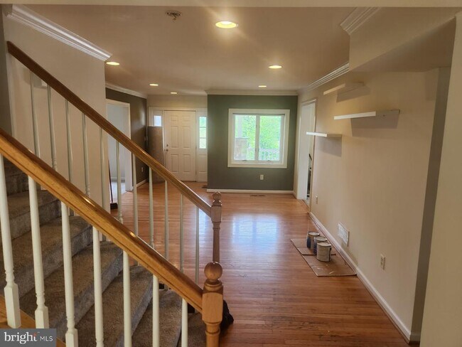 Building Photo - 1507 Easton Rd