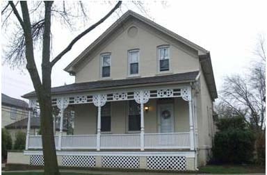 Primary Photo - 2101 Schiller Ave