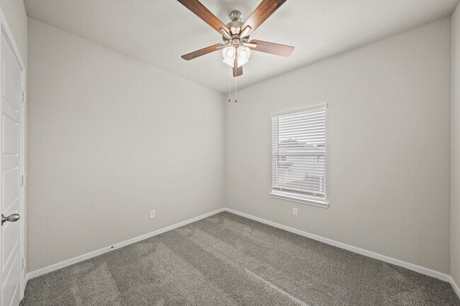 Building Photo - 15008 Alkay St