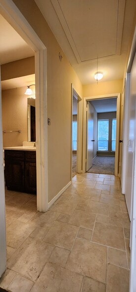 Building Photo - 7737 Village Trail Dr