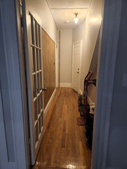 Building Photo - 175 Abbott St