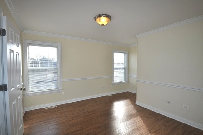 Building Photo - 118 McKinley Ave