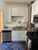 Building Photo - 2830 N Frederick Ave