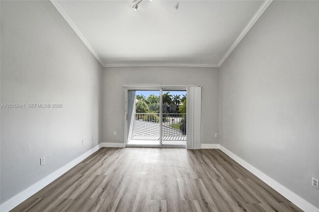 Building Photo - 631 SW 111th Ln
