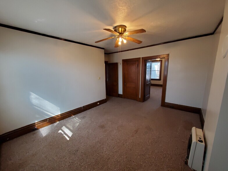 Bedroom 1 - 914 10th St