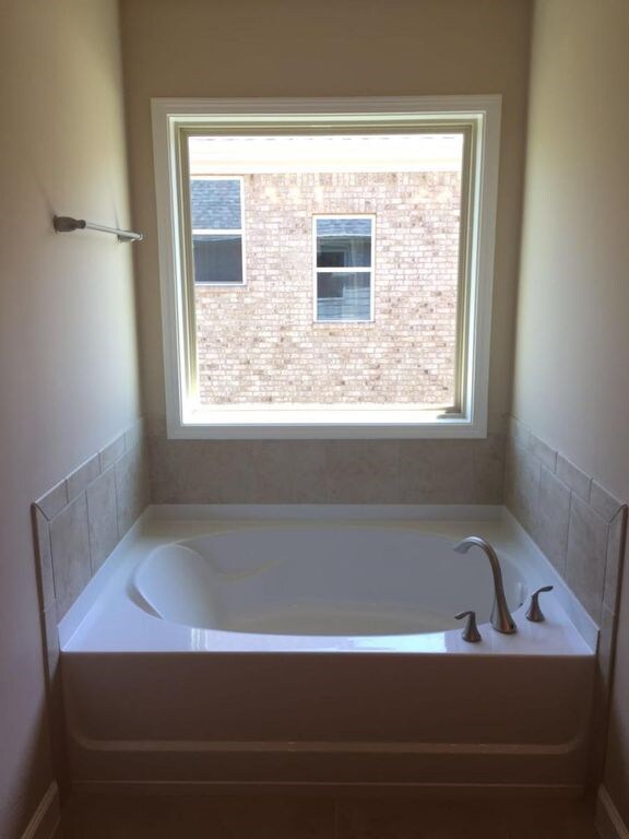 Building Photo - 2260 Arnold Palmer Way