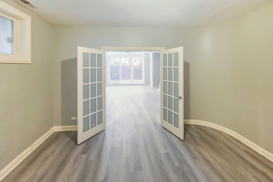 Building Photo - 1007 N Francisco Ave