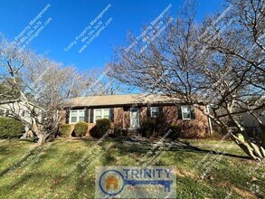 Building Photo - All utilities included with rent due to sh...