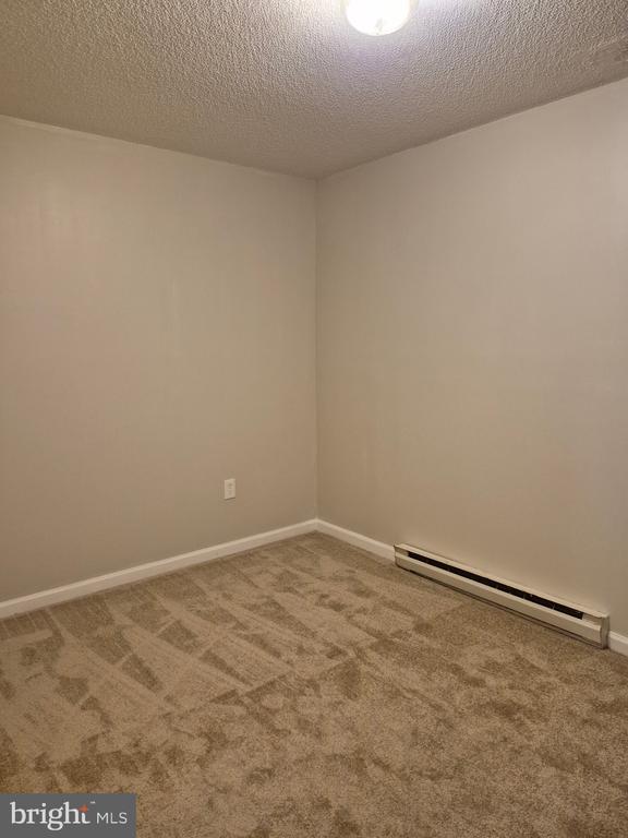 Building Photo - 106 Clay St