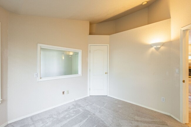 Building Photo - Beautiful home in the heart of Eagle